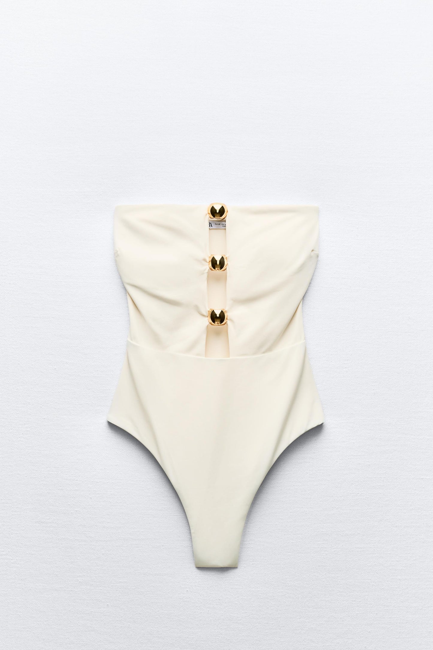 Schulterfreier Bade- und Freizeit-Bodysuit